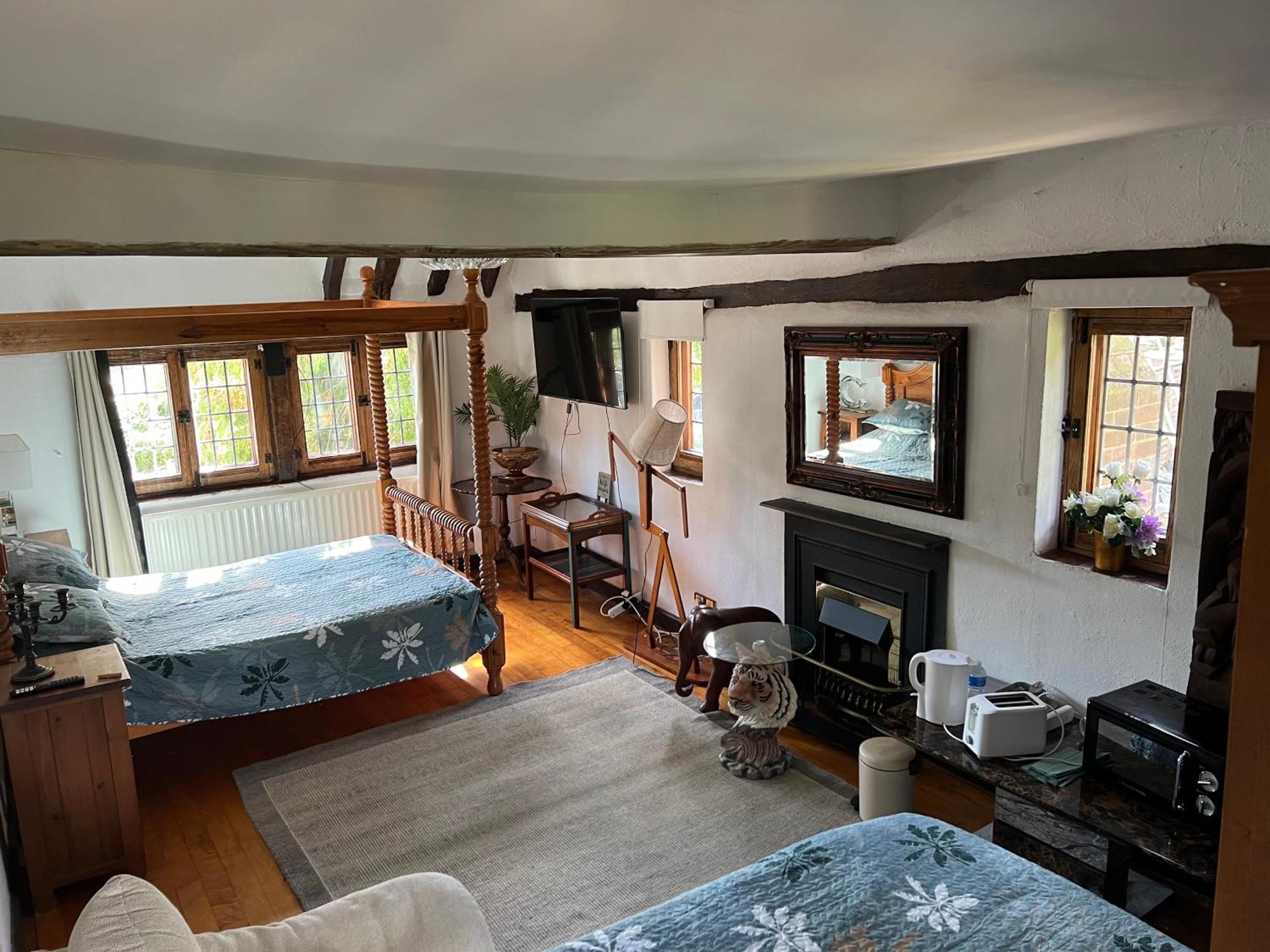 Tudor House - Double Room - En Suite Goff's Oak Esterno foto